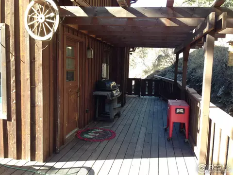 852 Streamside Dr, Glen Haven, CO 80532 photo 2