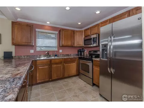 10861 Stuart Ct, Westminster, CO 80031 photo 6