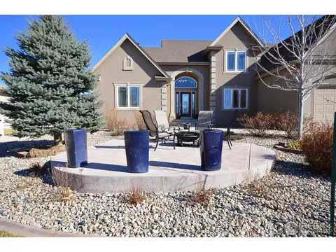 403 Cascade Ct, Johnstown, CO 80534 photo 2