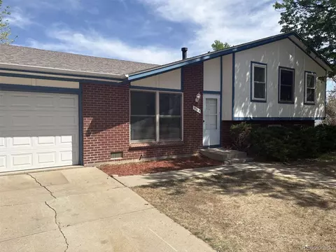 9315 W Girard Pl, Lakewood, CO 80227