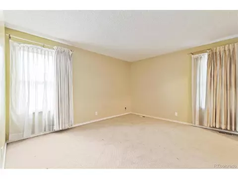 12271 E Stoll Pl, Denver, CO 80239 photo 21