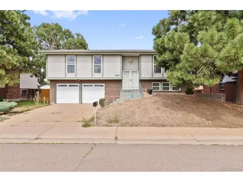 12271 E Stoll Pl, Denver, CO 80239 photo 2