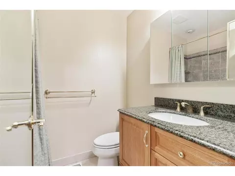 12271 E Stoll Pl, Denver, CO 80239 photo 14