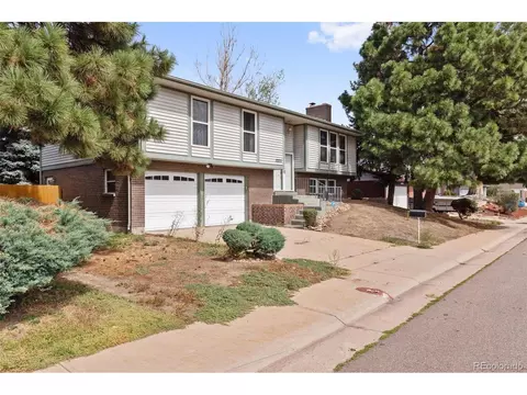 12271 E Stoll Pl, Denver, CO 80239 photo 3