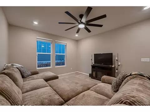 21208 E 61st Dr, Aurora, CO 80019 photo 7