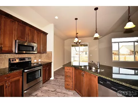 1607 Alpine Ave, Berthoud, CO 80513 photo 8