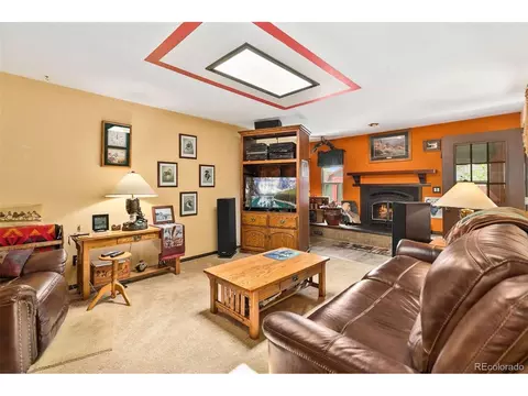 13 Maple Dr, Frederick, CO 80530 photo 2