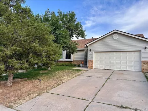 16298 E Nassau Dr, Aurora, CO 80013