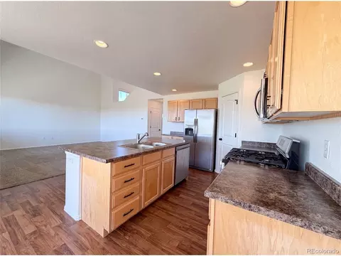 Kitchen - 1726 Thrive Dr, Windsor, CO 80550 photo 4 of 5