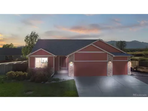 10712 Darneal Dr, Fountain, CO 80817