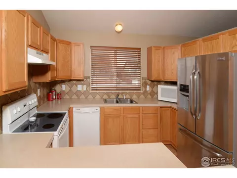 335 Laurel Ave, Eaton, CO 80615 photo 5