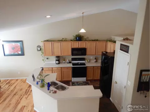 5395 Wolf Ct, Frederick, CO 80504 photo 2