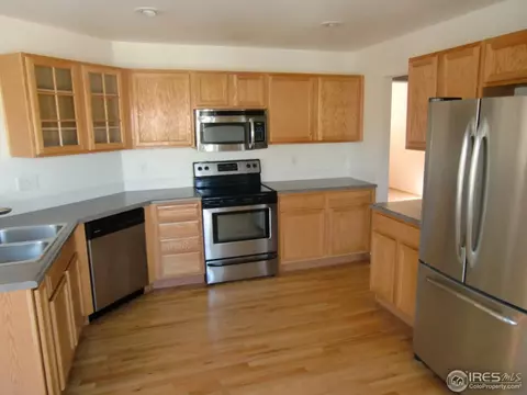 10573 Falcon St, Firestone, CO 80504 photo 6