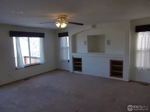 10573 Falcon St, Firestone, CO 80504 photo 8