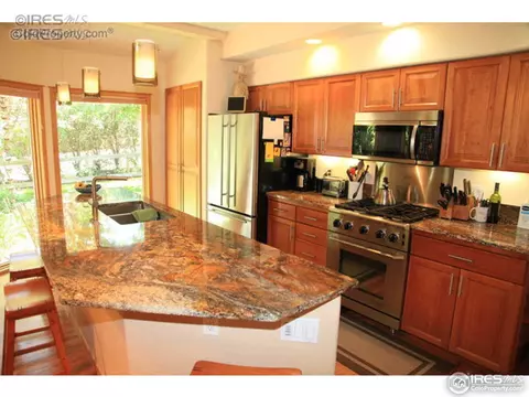 805 16th St, Boulder, CO 80302 photo 2