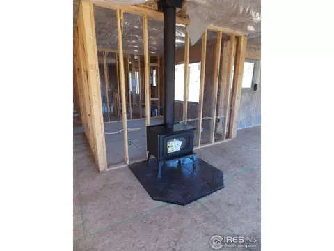 321 Apache, Lyons, CO 80540 photo 4