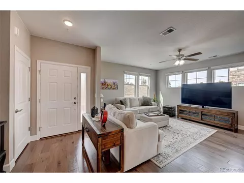 24806 E Calhoun Pl #B, Aurora, CO 80016 photo 6