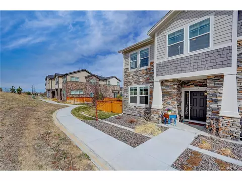 24806 E Calhoun Pl #B, Aurora, CO 80016 photo 3