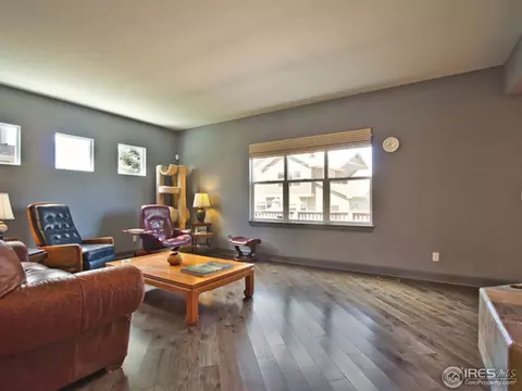 106 Estes Ct, Lyons, CO 80540 photo 3