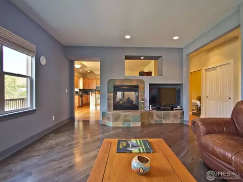 106 Estes Ct, Lyons, CO 80540 photo 5