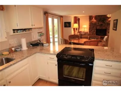 4878 Tanglewood Ct, Boulder, CO 80301 photo 6