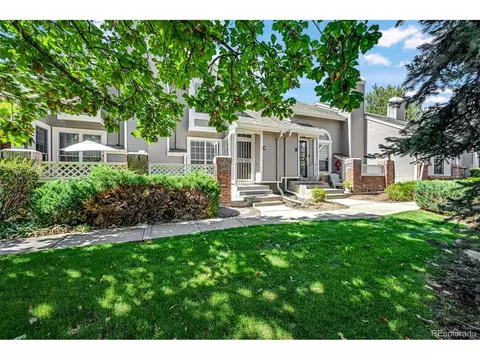 2900 W Long Cir #C, Littleton, CO 80120