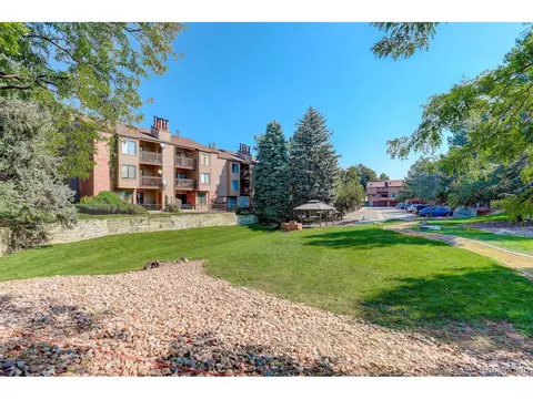 418 Wright St #106, Lakewood, CO 80228