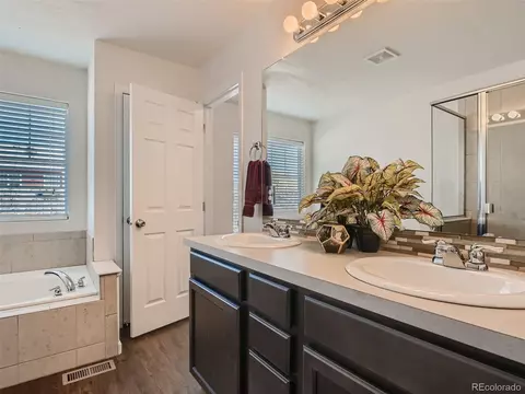 22896 E Ottawa Pl, Aurora, CO 80016 photo 11