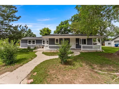 4697 S Pearl St, Englewood, CO 80113