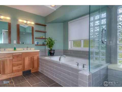184 Cougar Dr, Boulder, CO 80302 photo 17