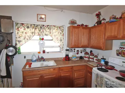 508 Platte St, Sterling, CO 80751 photo 6
