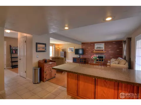 8465 Lamar Dr, Arvada, CO 80003 photo 5