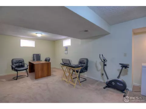 8465 Lamar Dr, Arvada, CO 80003 photo 18