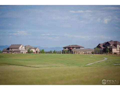5911 Last Pointe Dr, Windsor, CO 80550 photo 4