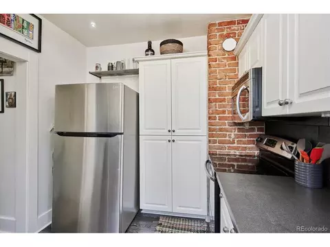2877 Cherry St, Denver, CO 80207 photo 17