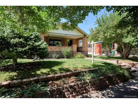 2877 Cherry St, Denver, CO 80207 photo 4