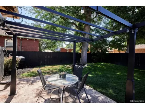 2877 Cherry St, Denver, CO 80207 photo 32
