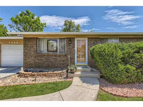 5366 Field Cir, Arvada, CO 80002 photo 3