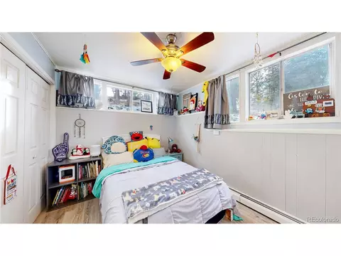 Bedroom - 33988 Jenifer Rd, Pine, CO 80470 photo 3 of 7