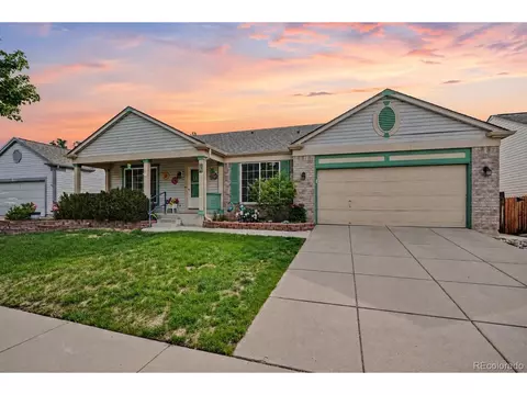 3370 S Newcombe Ct, Lakewood, CO 80227