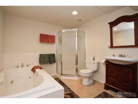 3379 E 105th Ct, Northglenn, CO 80233 photo 16