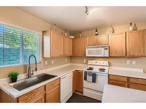 2285 E 127th Pl, Thornton, CO 80241 photo 12