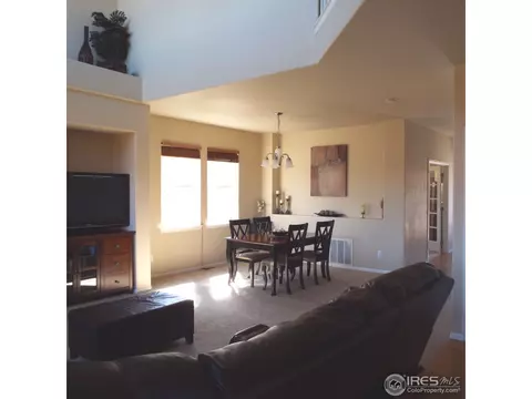 25067 E Canal Pl, Aurora, CO 80018 photo 12