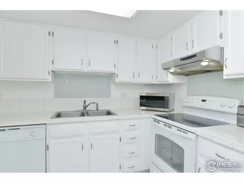 2978 Eagle Way, Boulder, CO 80301 photo 12