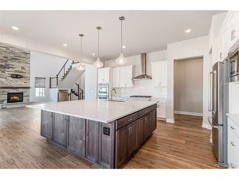 27750 E Lakeview Dr, Aurora, CO 80016 photo 12