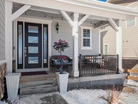 27750 E Lakeview Dr, Aurora, CO 80016 photo 4