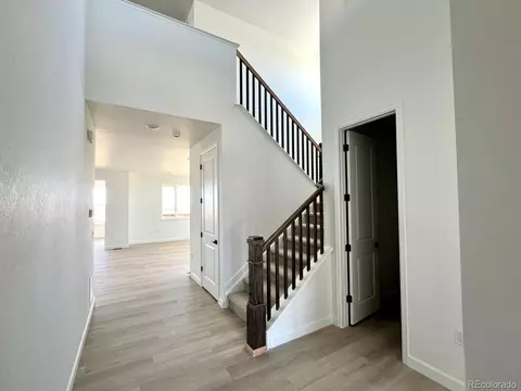 25343 E Warren Pl, Aurora, CO 80018 photo 2