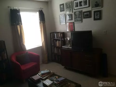225 E 8th Ave #E5, Longmont, CO 80504 photo 2