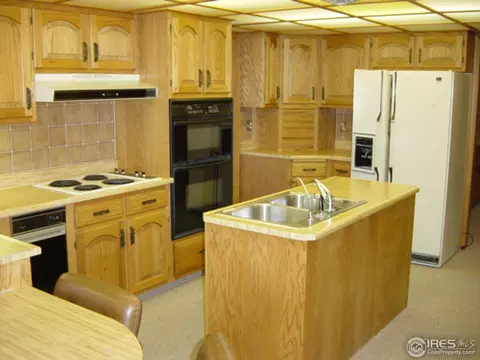 1703 Robin Rd, Sterling, CO 80751 photo 4