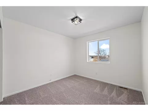 Bedroom - 18605 E 47th Ave, Denver, CO 80249 photo 4 of 7